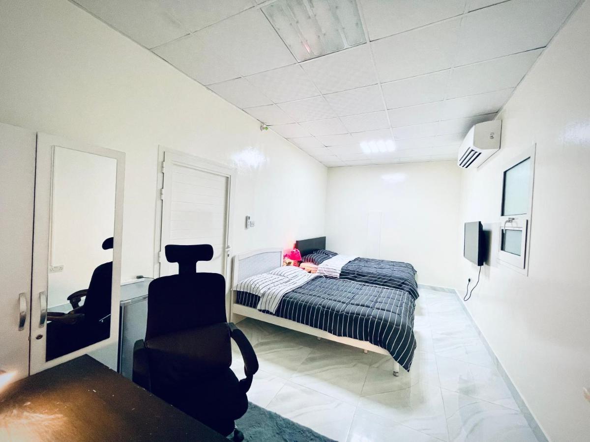 Private 2Bedroom Villa With T&B And Kitchenette Near Abu Dhabi International Airport Zewnętrze zdjęcie