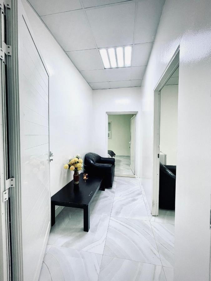 Private 2Bedroom Villa With T&B And Kitchenette Near Abu Dhabi International Airport Zewnętrze zdjęcie